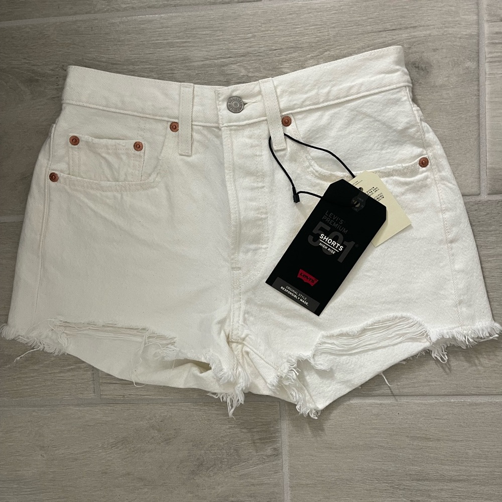 LEVI’S 501® HIGH RISE WOMEN'S SHORTS